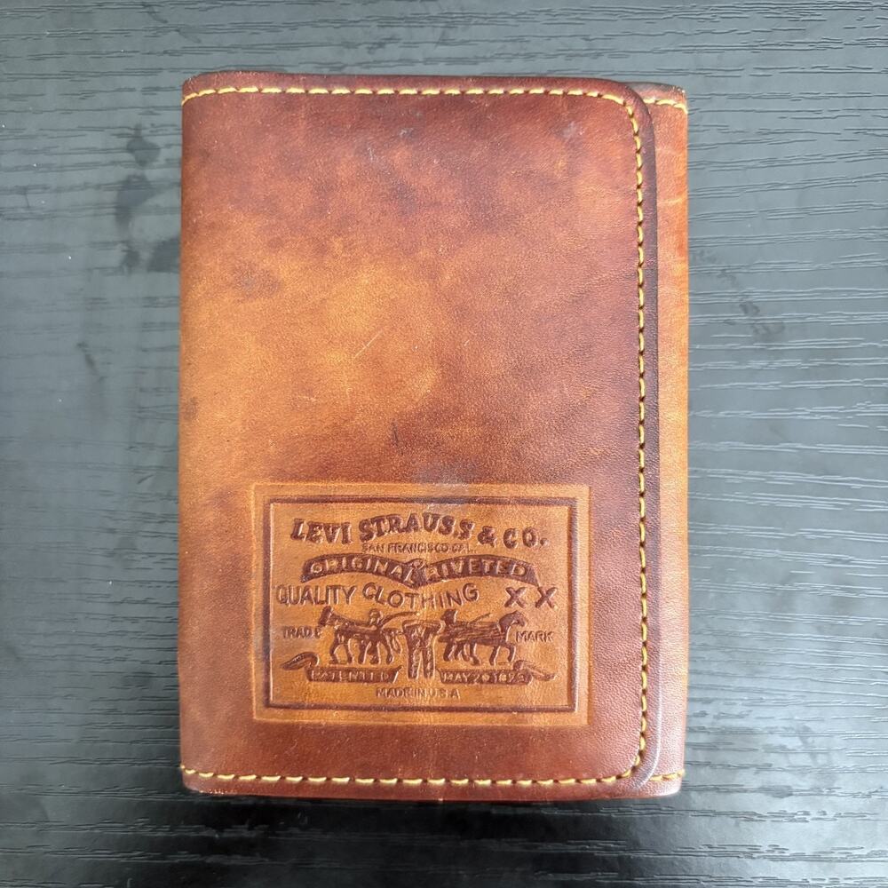 Vintage Levi's Trifold Wallet Leather Strauss & Co Embossed Brown Distressed